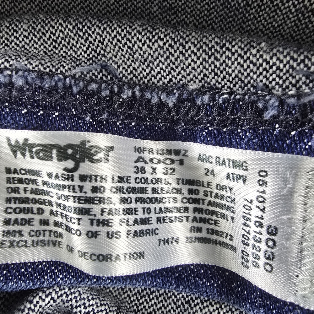 Wranger FR 13 Original Blue Jeans MENS Size 38/32 - Picture 6 of 6